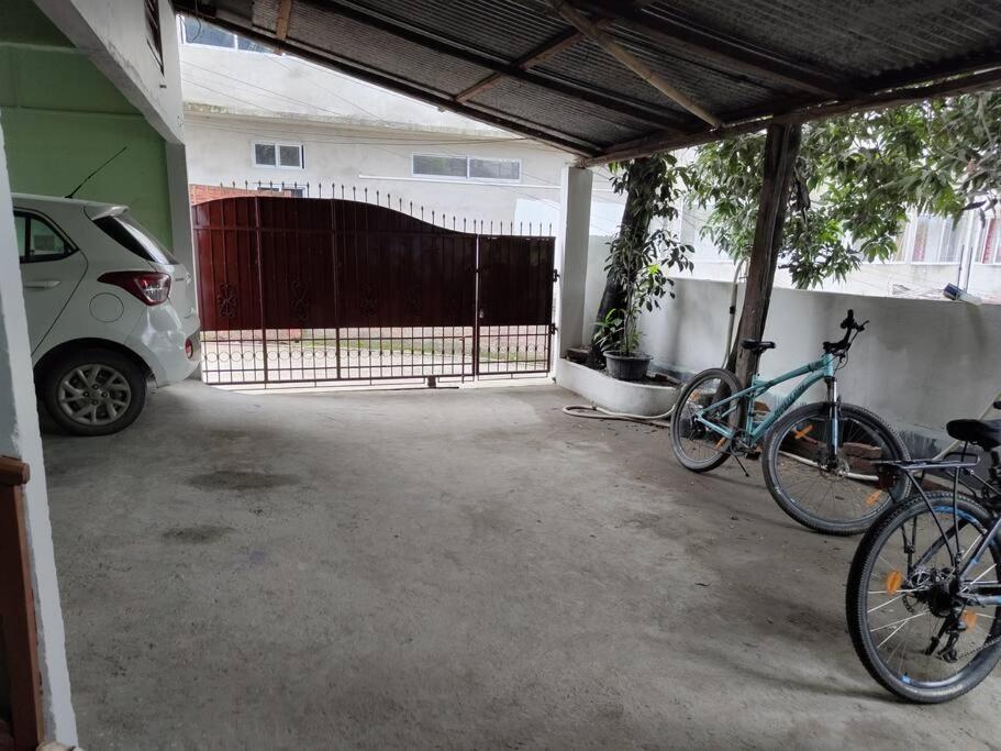 Tales Of Guwahati 1Bhk - II -Ac 200 Extra Экстерьер фото